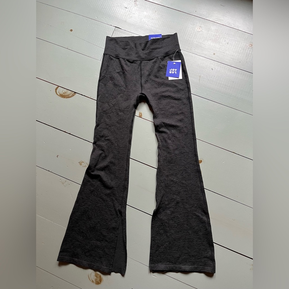 Joy Lab Flare Stretch pants